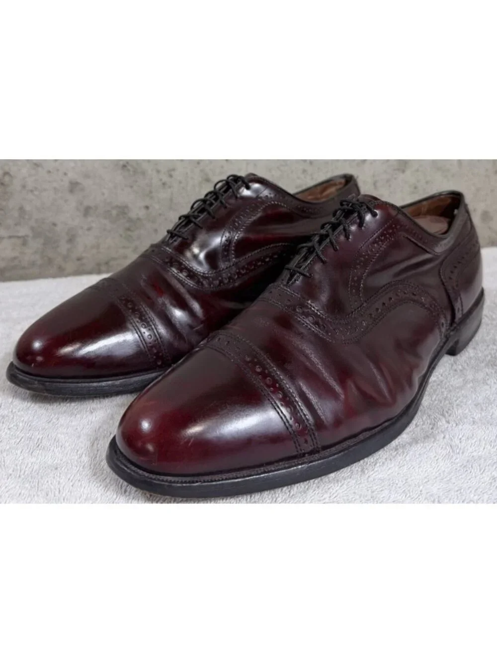 Allen Edmonds “SANFORD” Burgundy Leather Cap Toe Derby Brogue Dress Shoes 10EEE